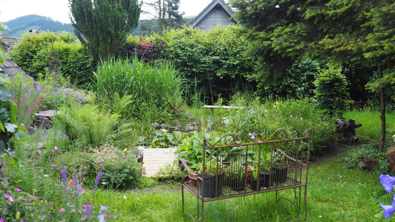 Urlaub Im Naturgarten Apartment Bergneustadt Exterior photo